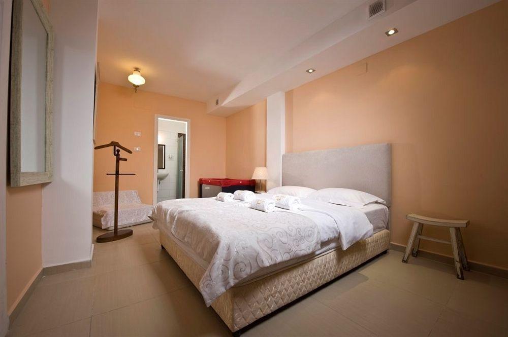 The Elliot - Adults Only Hotel Тел Авив Екстериор снимка